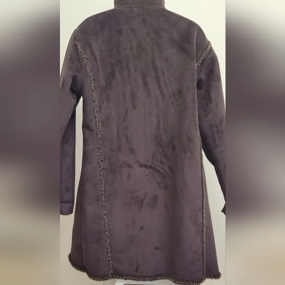 LL BEAN SUEDE LINED COAT - Picture 2 of 8